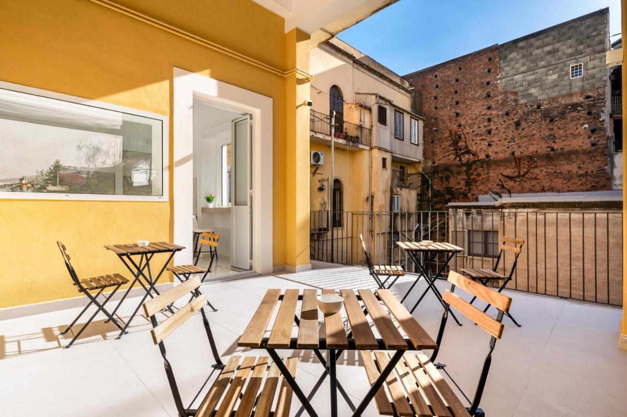 Bed and Breakfast Palazzobellini Катания Экстерьер фото