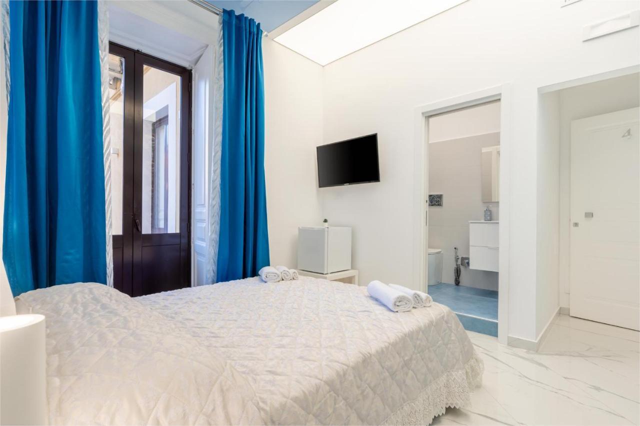 Bed and Breakfast Palazzobellini Катания Экстерьер фото