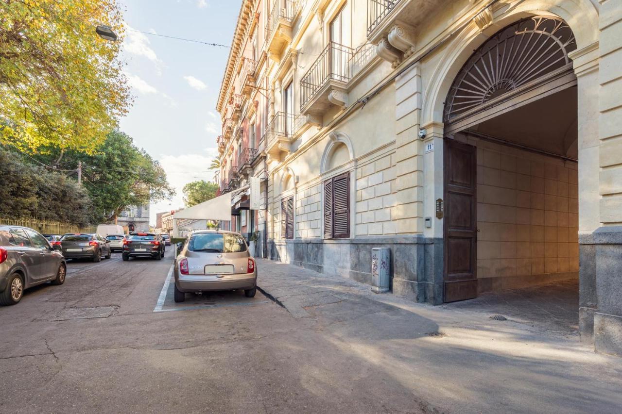 Bed and Breakfast Palazzobellini Катания Экстерьер фото