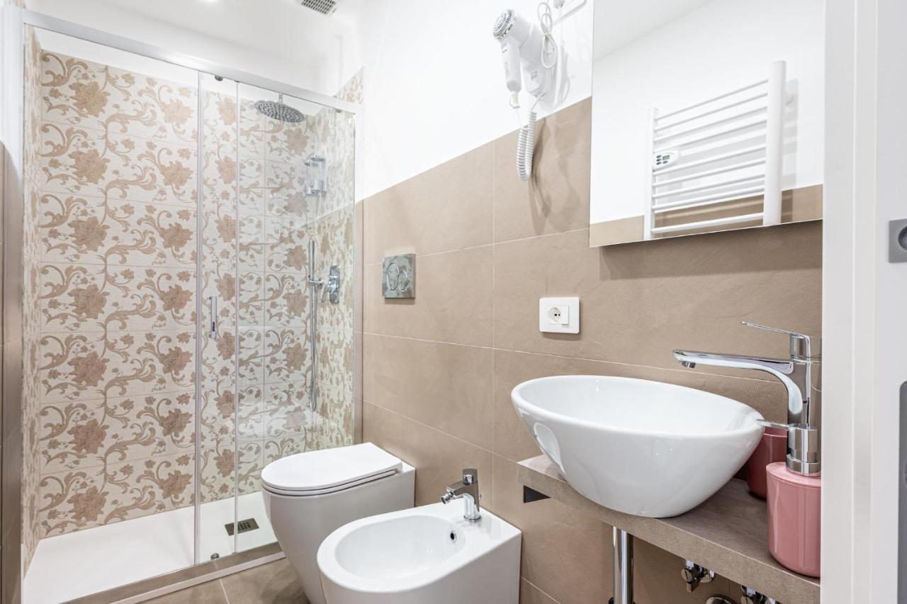 Bed and Breakfast Palazzobellini Катания Экстерьер фото