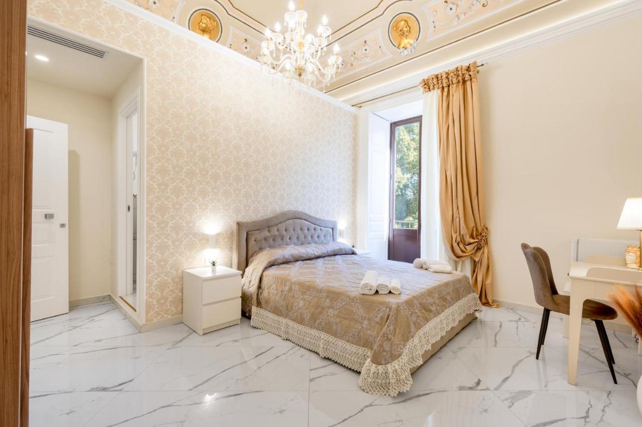 Bed and Breakfast Palazzobellini Катания Экстерьер фото