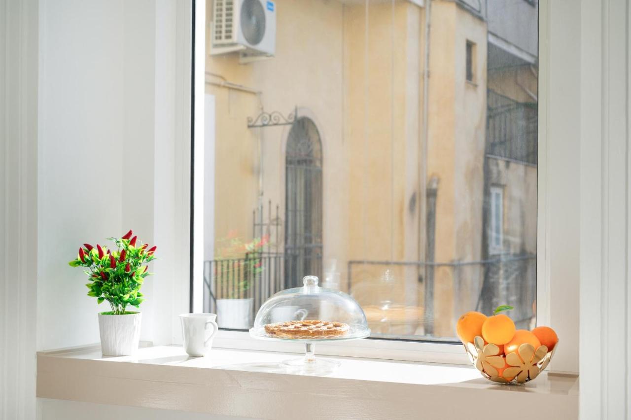 Bed and Breakfast Palazzobellini Катания Экстерьер фото