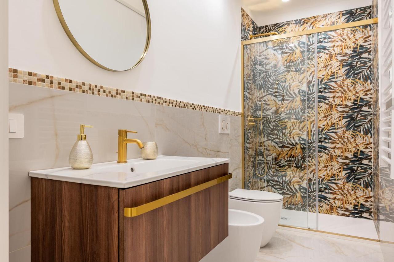 Bed and Breakfast Palazzobellini Катания Экстерьер фото
